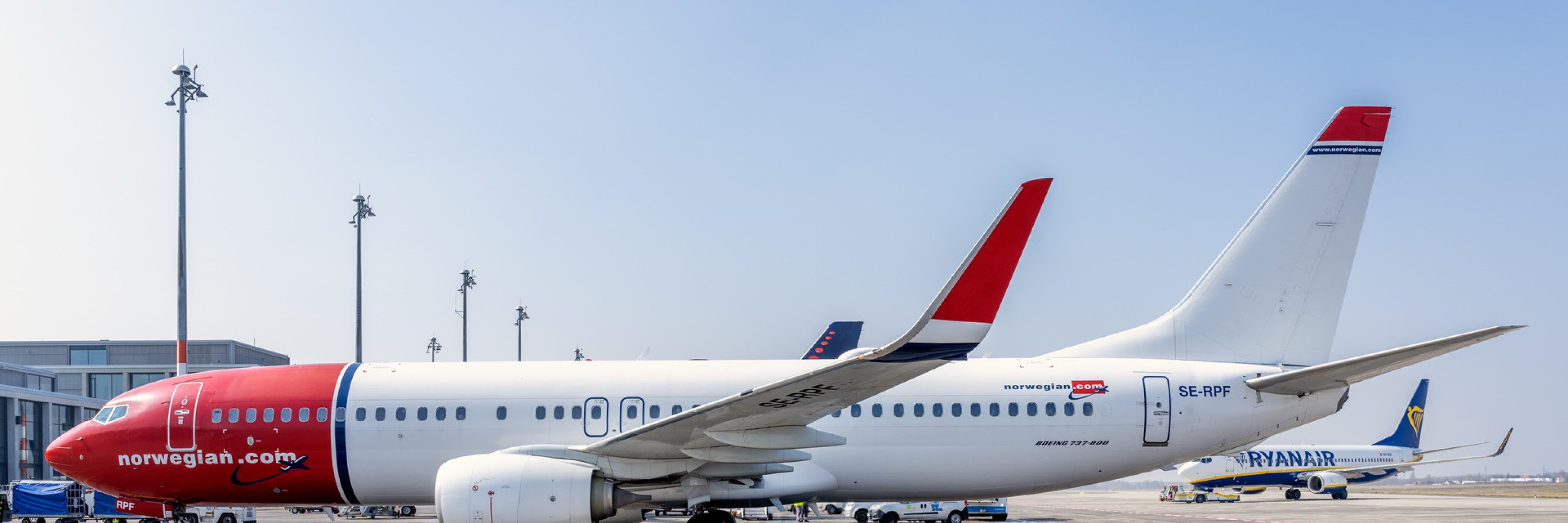 Norwegian aeroplane in front of the terminal