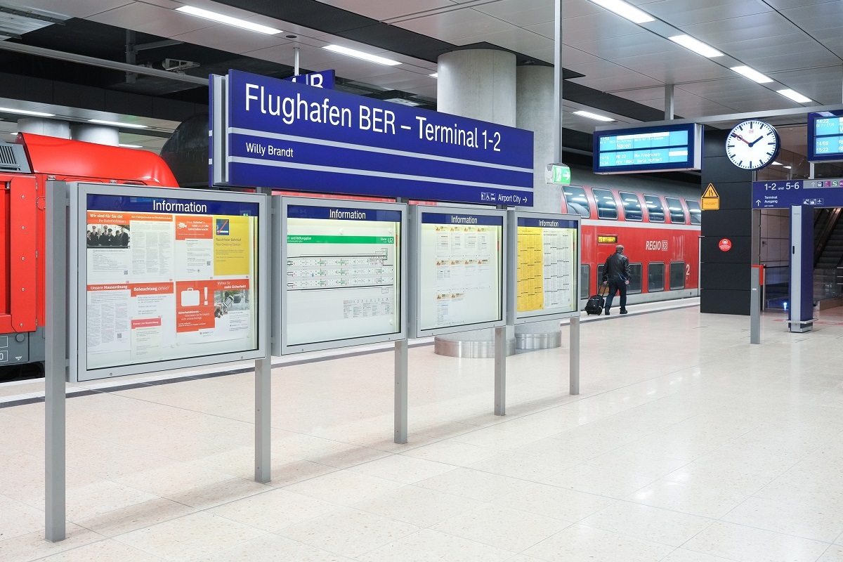 Bahnhof "Flughafen BER - Terminal 1-2"