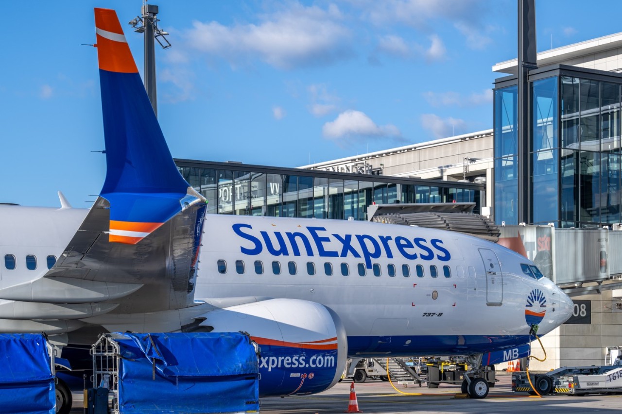 SunExpress vor Terminal 1
