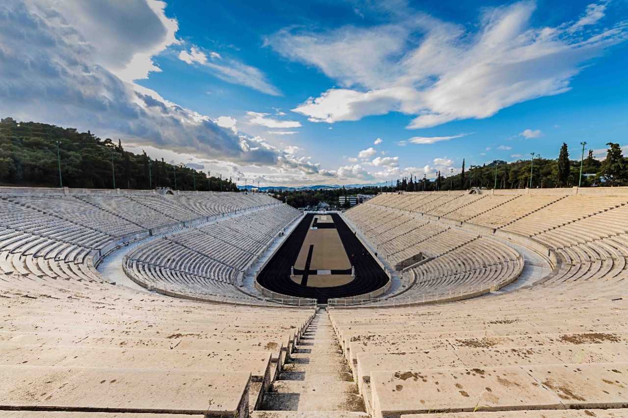 Panathinaiko-Stadion aus Marmor, Austragungsort der ersten Olympischen Spiele.