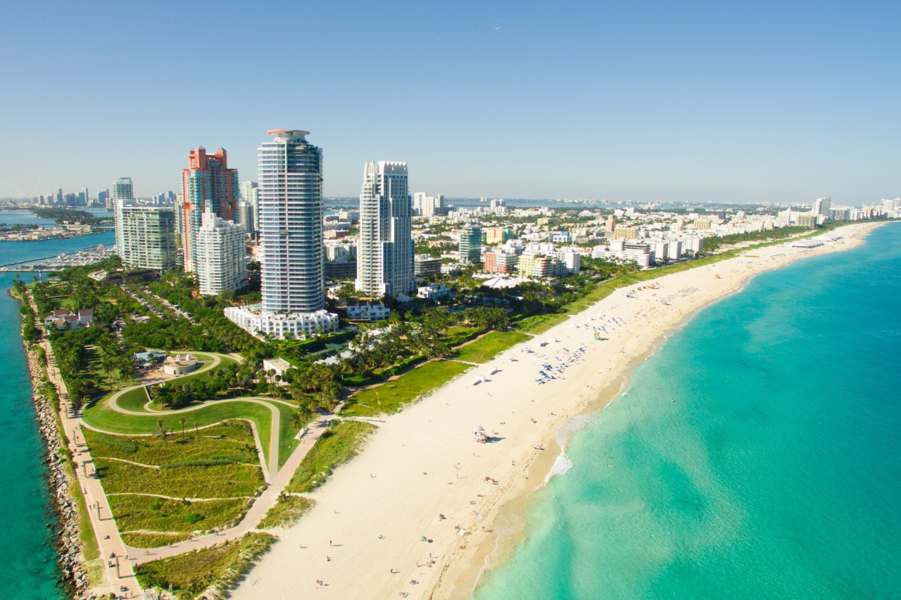Am südlichen Zipfel von Miami Beach befindet sich der South Pointe Park – ein schöner Ort zu Spazieren und Entspannen. © miami2you/stock.adobe.com