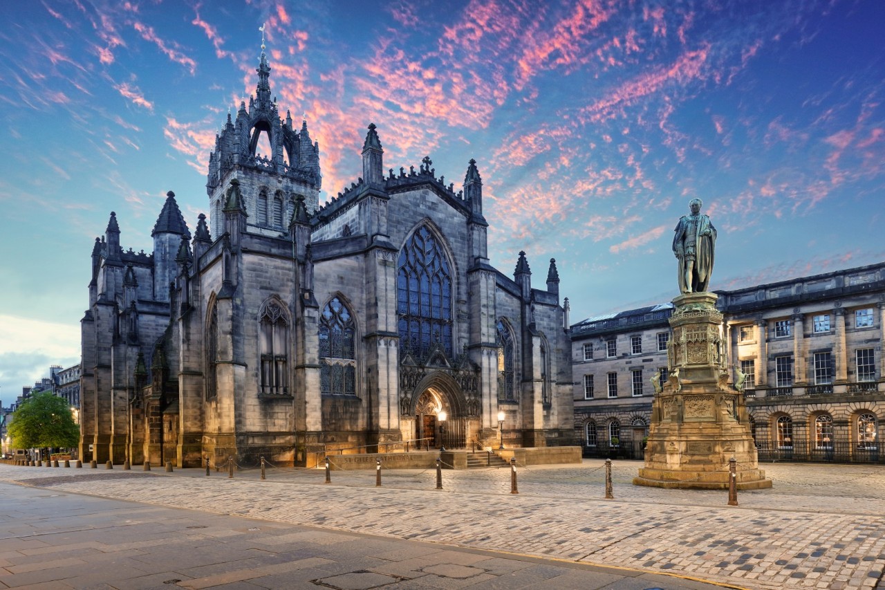 St. Giles’ Cathedral mit Krönchen-Spitze.