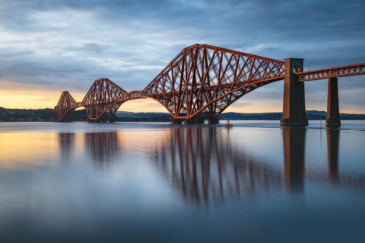 Forth Bridge Eisenbahnbrücke über den Firth of Forth.