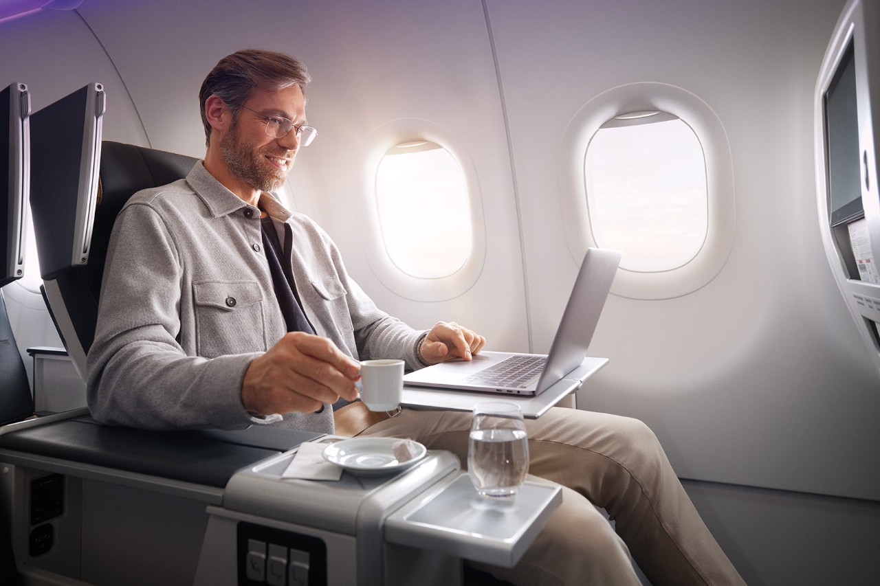 Passagier in einem Turkish Airlines-Flugzeug
