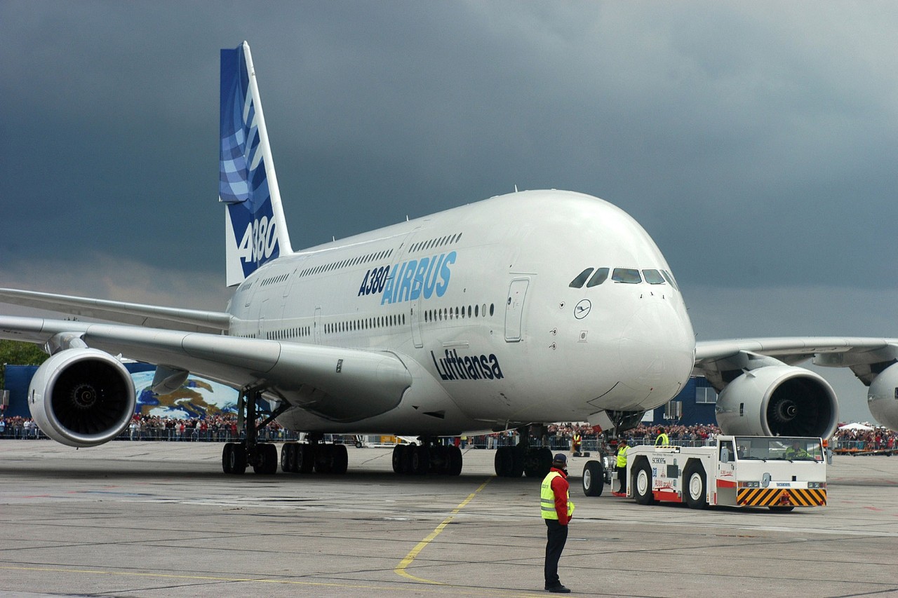 2006: Der unbestrittene Star der ILA Berlin Air Show war der Airbus A380, der täglich im Flugprogramm zu bewundern war.