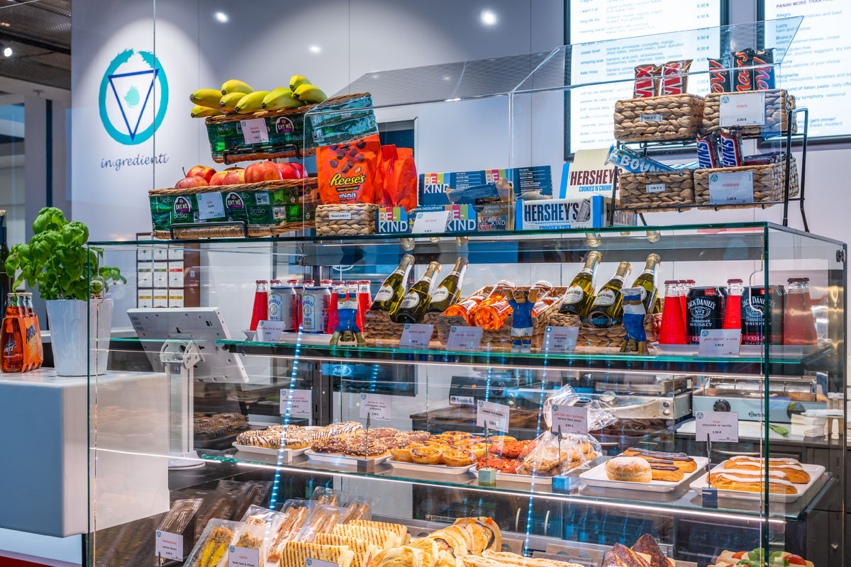 A look at the extensive display of ingedienti