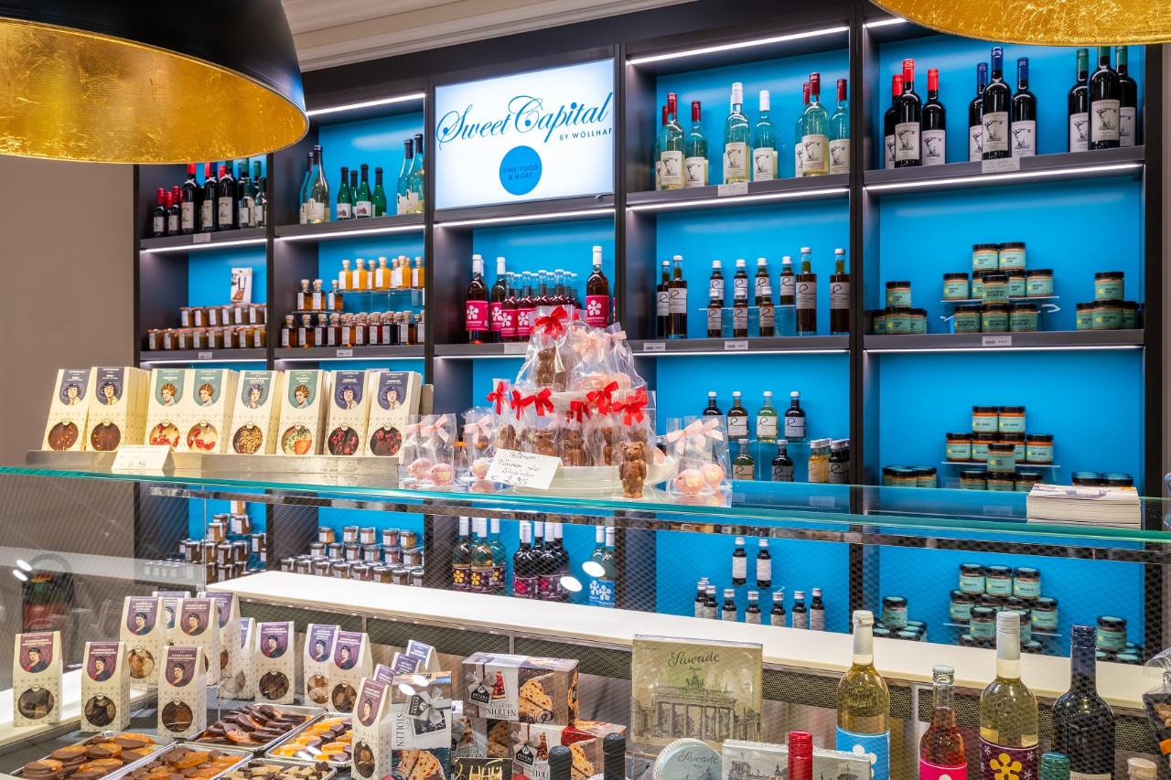 Close-up of the store's range. Numerous offers in packages.