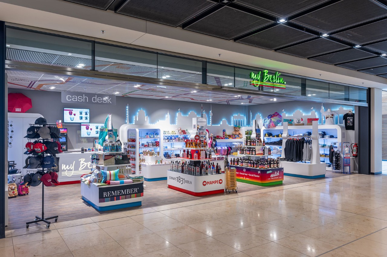 View of the my Berlin store from outside. Souvenirs and gifts among the exhibitors.