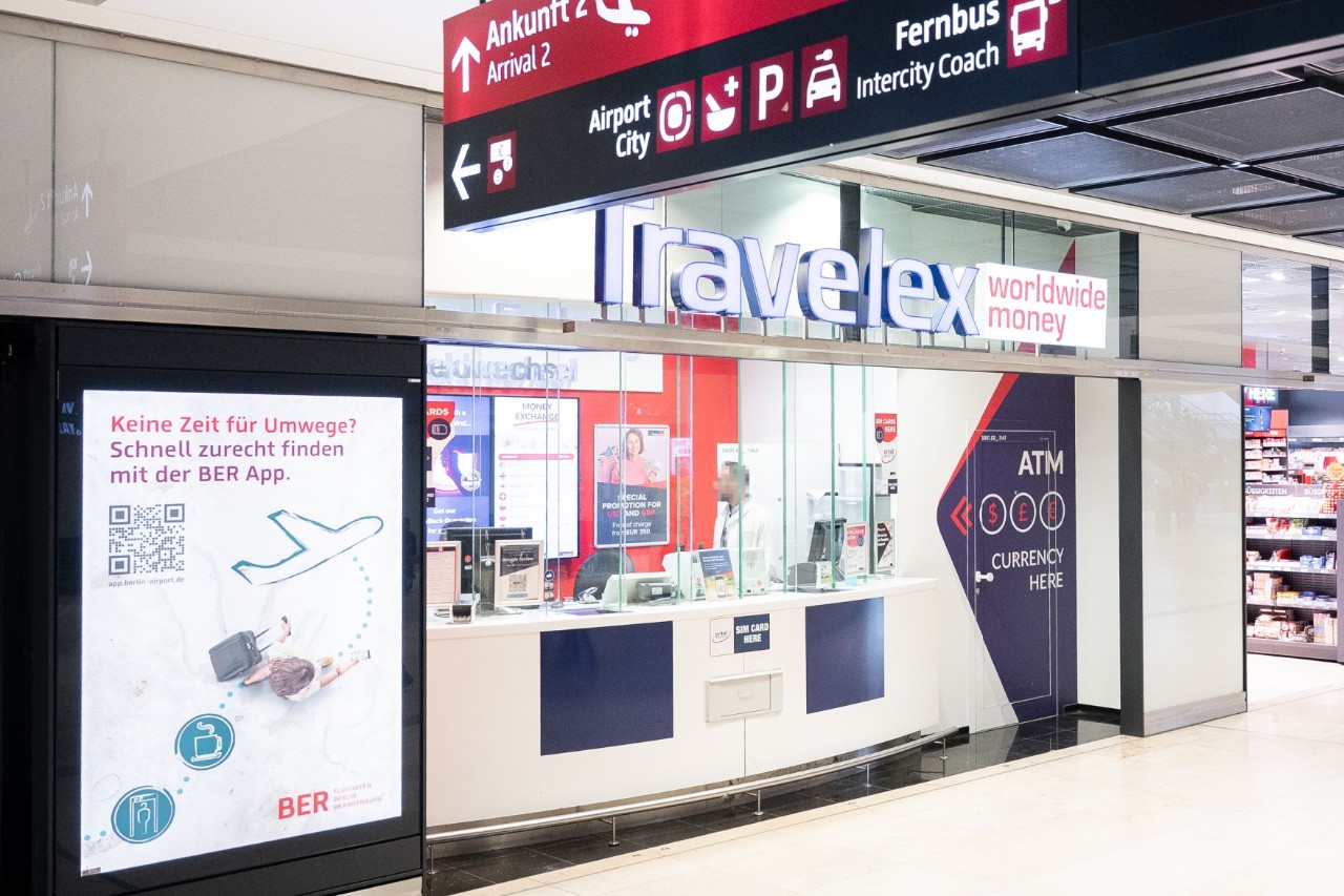 View of the currency exchange counter from outside.