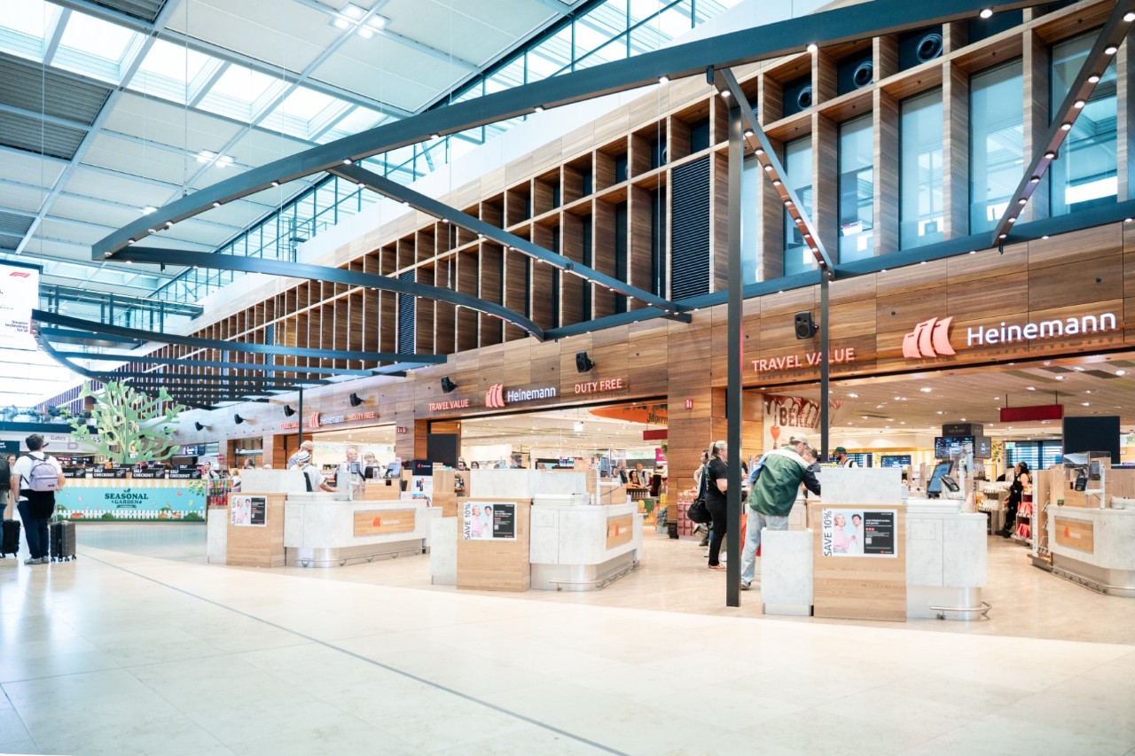 View of the outside area of the Heinemann Duty Free store in the marketplace of Terminal 1.
