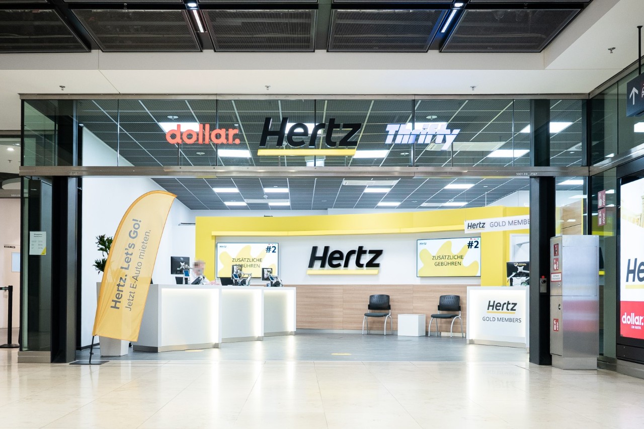 View from the outside of the Hertz counter