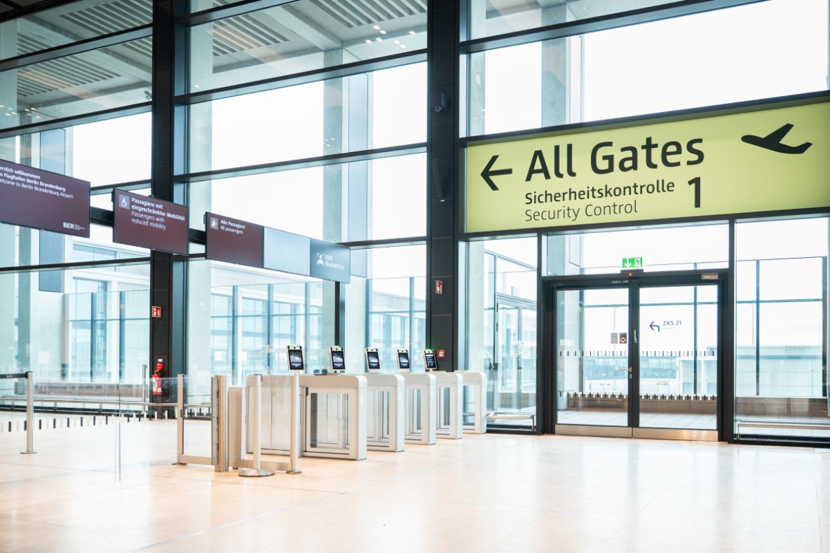 Entrance to security area 1