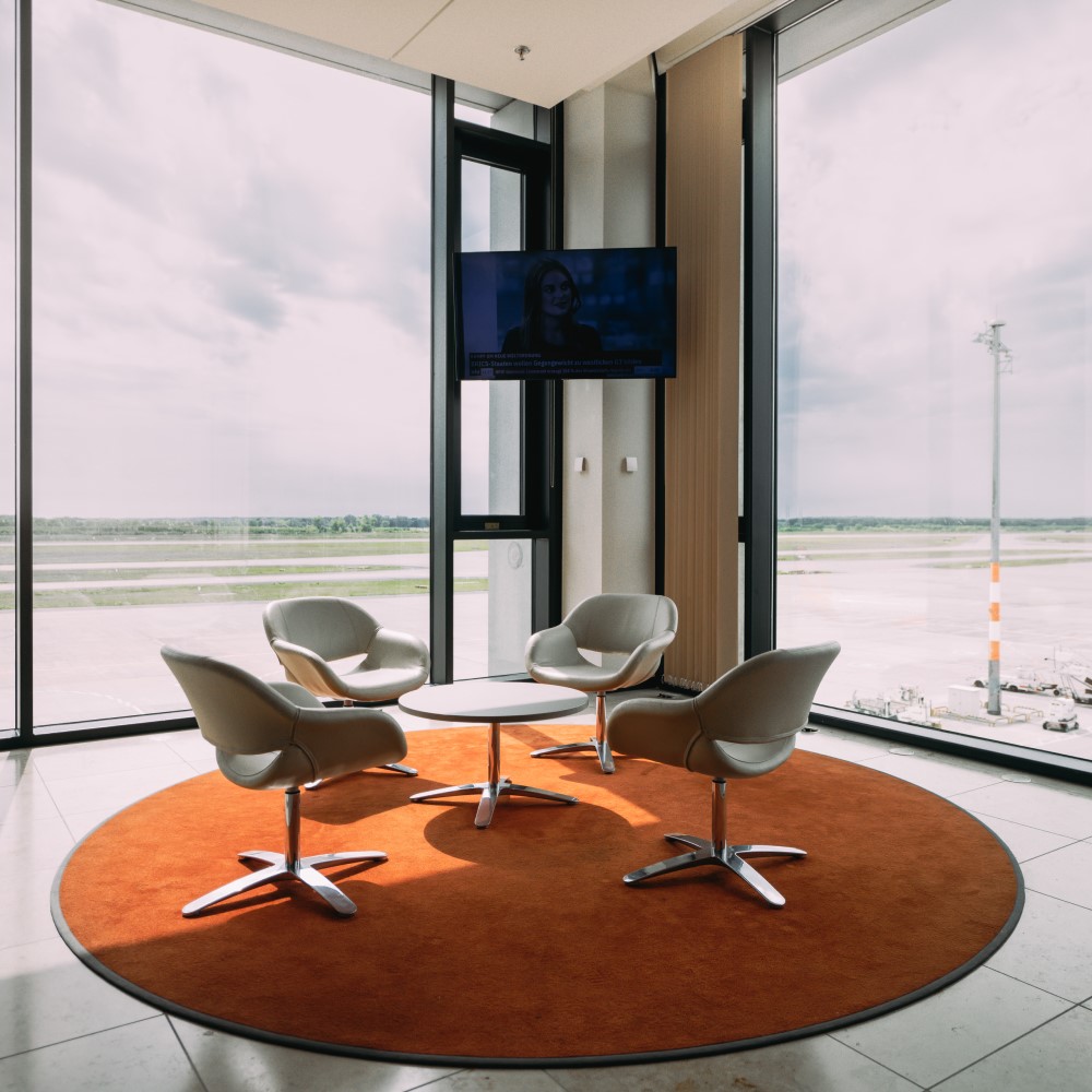 View of a seating area. Behind it apron