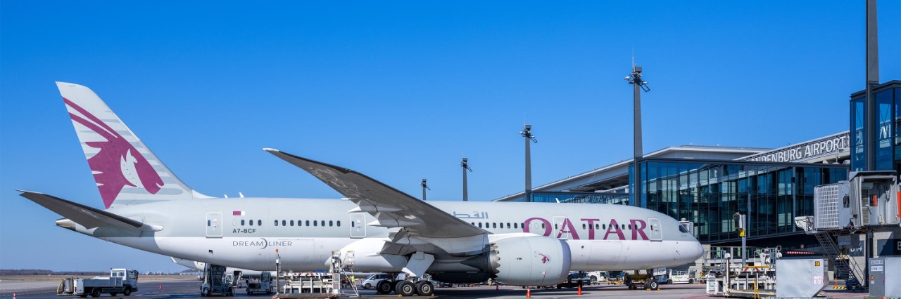 Qatar Airways (QR)