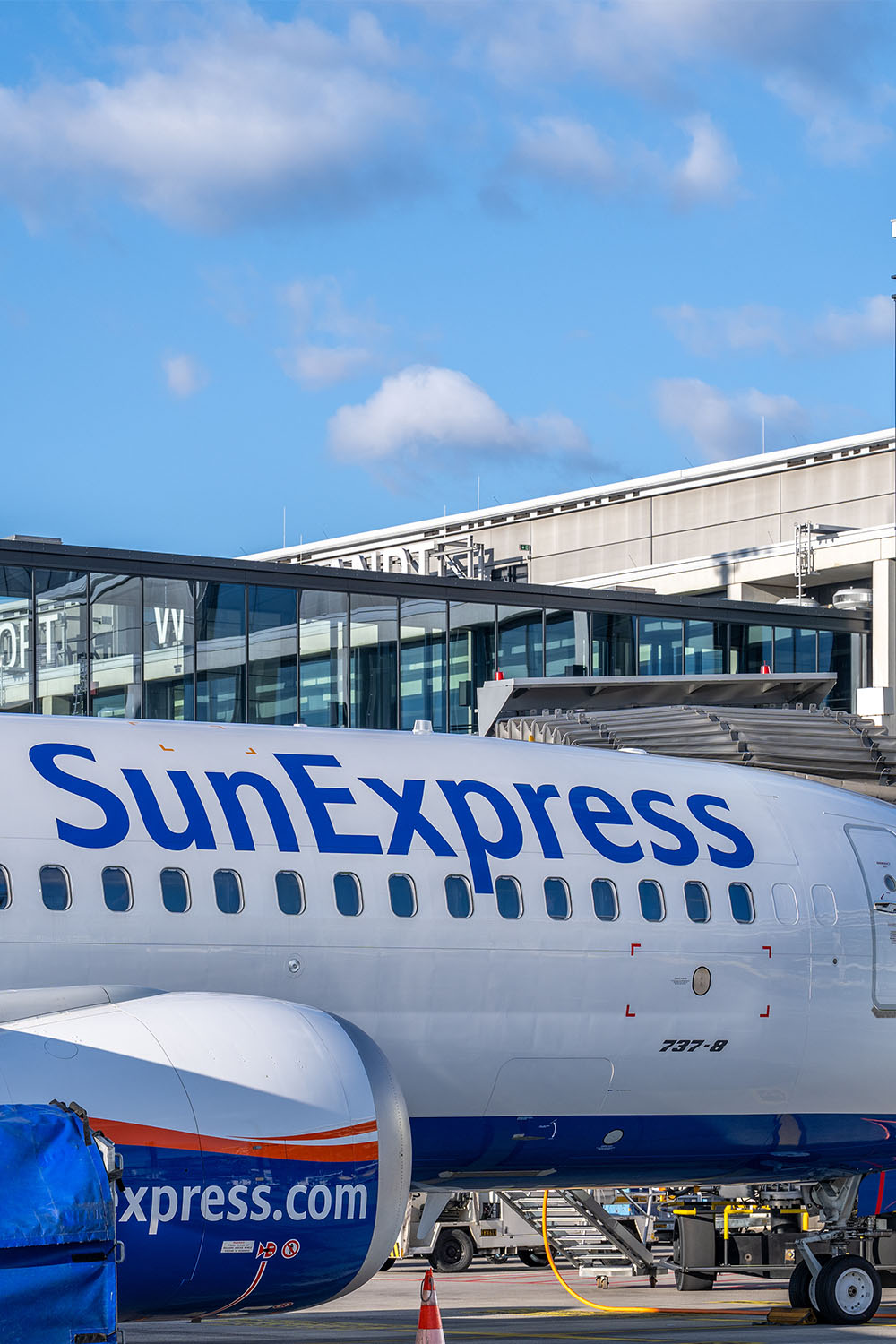SunExpress (XQ)