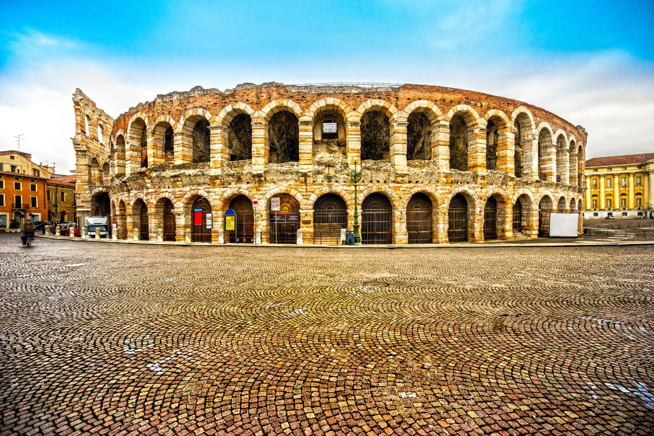 Arena di Verona © Luciano Mortula-LGM / AdobeStock