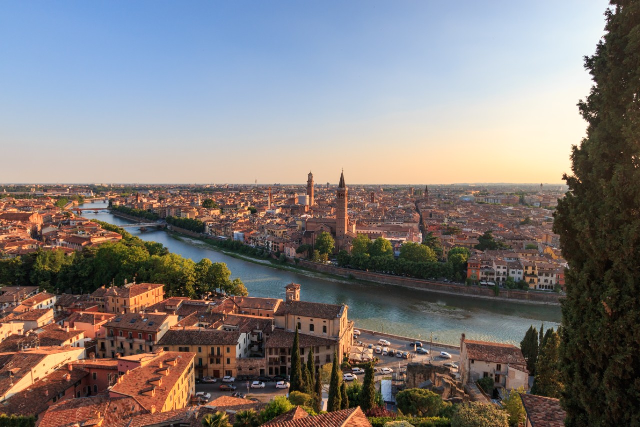 Panoramic view from Castel San Pietro © A. Emson / AdobeStock
