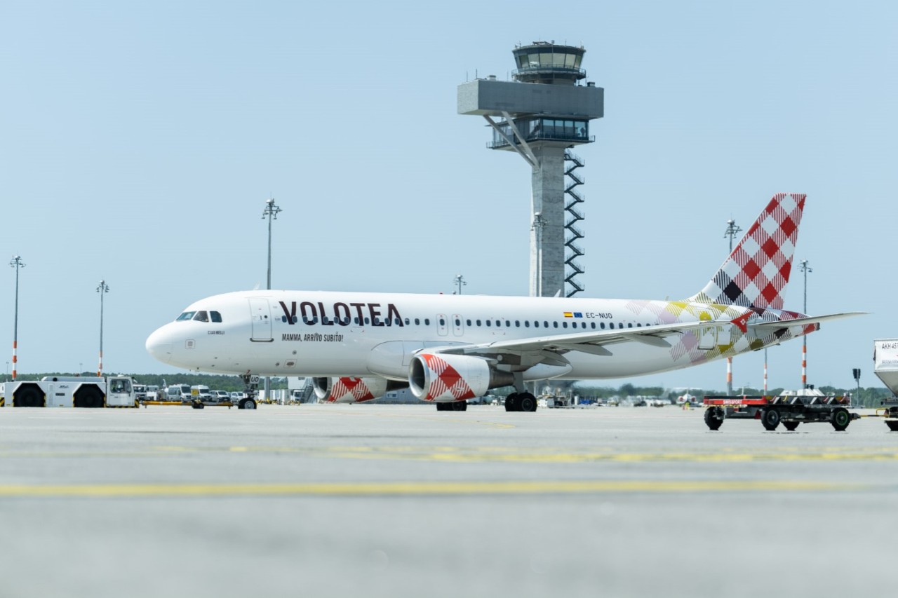 Airplane Volotea © Anikka Bauer / FBB