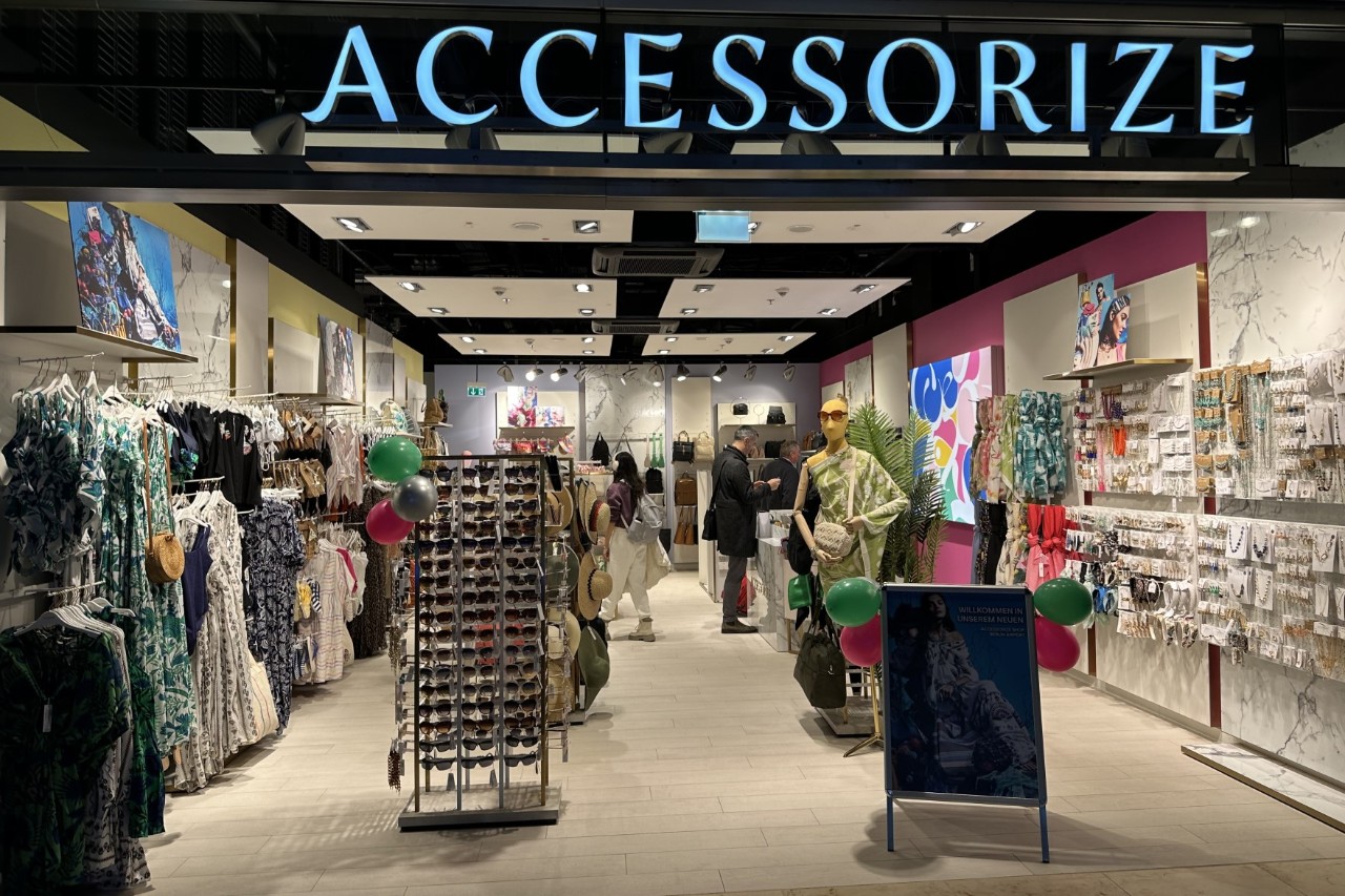 Exterior view of the Accessorize shop