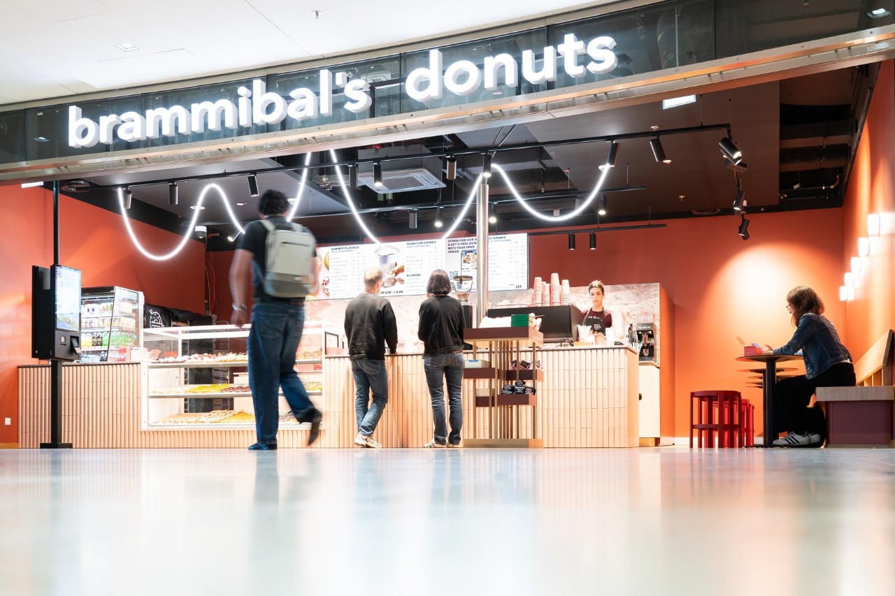 Front view of the shop ‘Brammibal’s Donuts’