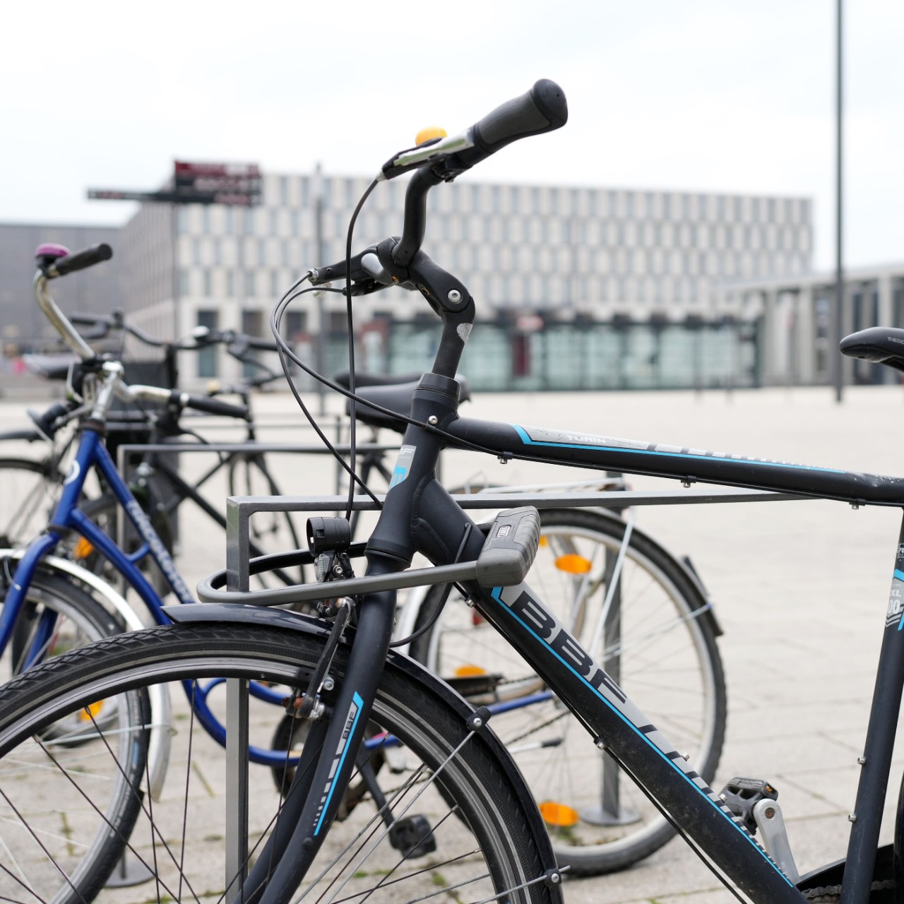Bike at BER © Oliver Lang / FBB