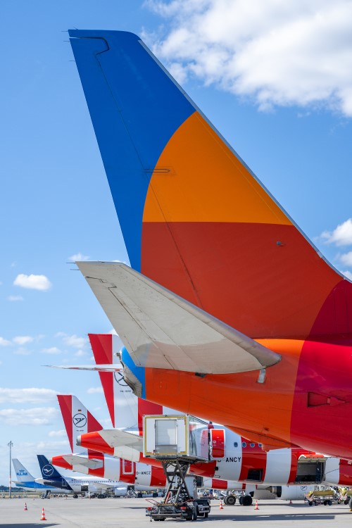 Aircraft tails